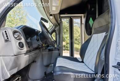 2018 Ford E450 Limo Bus - Limo Bus for Sale in Los Angeles, CA - Photo 23