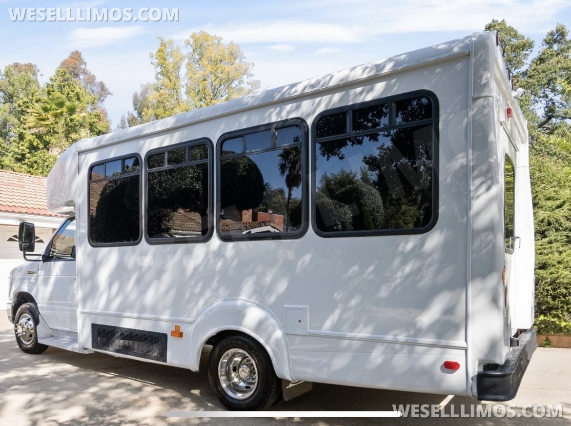 Limo Bus for Sale in Los Angeles, CA - Photo 19