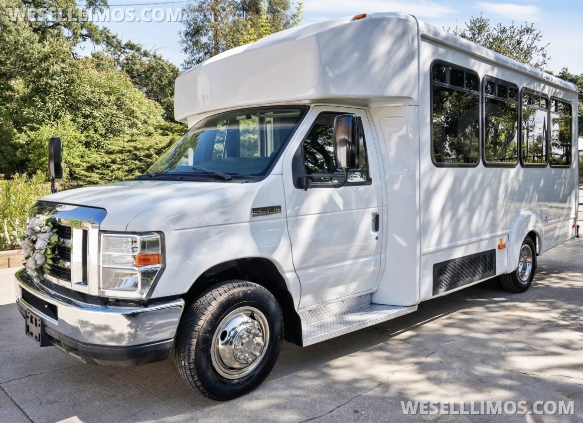 Limo Bus for Sale in Los Angeles, CA - Photo 20
