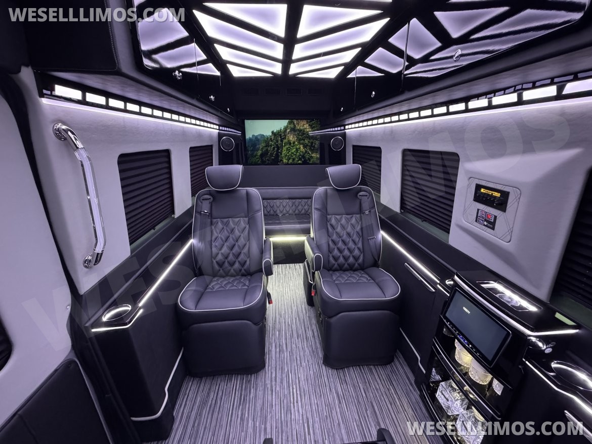 Executive Shuttle for Sale in Crowley, LA - Photo 7