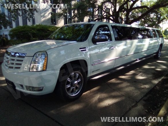 2008 Cadillac Escalade Stretch SUV Stretch for Sale in Baton rouge, LA - Main Photo