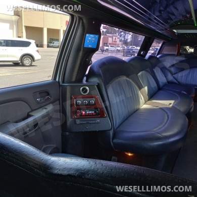2008 Cadillac Escalade Stretch SUV Stretch - SUV Stretch for Sale in Baton rouge, LA - Photo 4