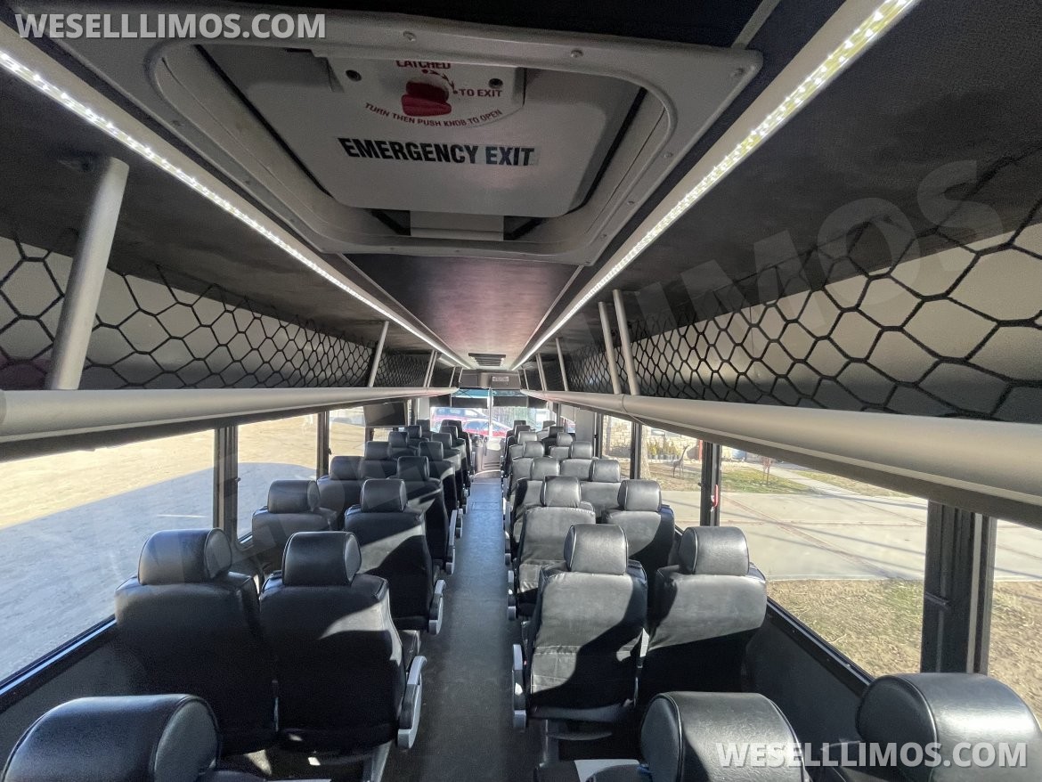 Motorcoach for Sale in CORONA, CA - Photo 2