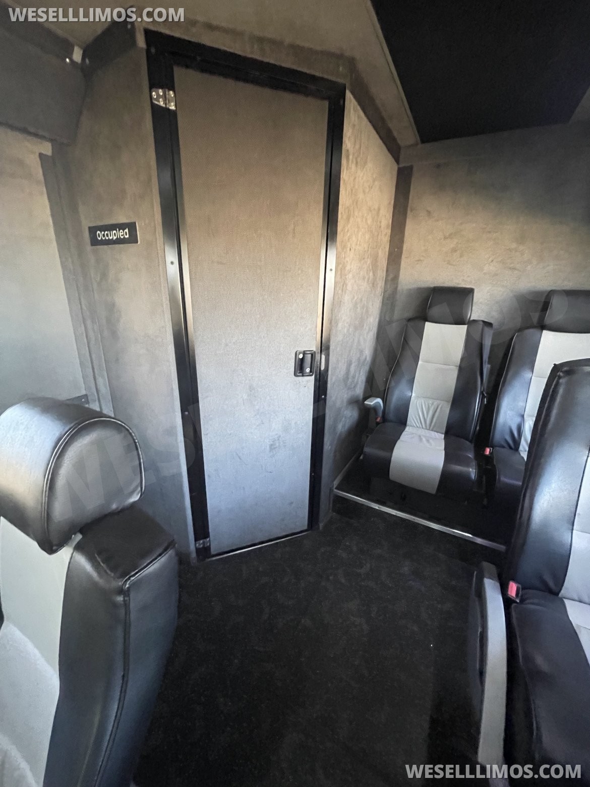 Motorcoach for Sale in CORONA, CA - Photo 6