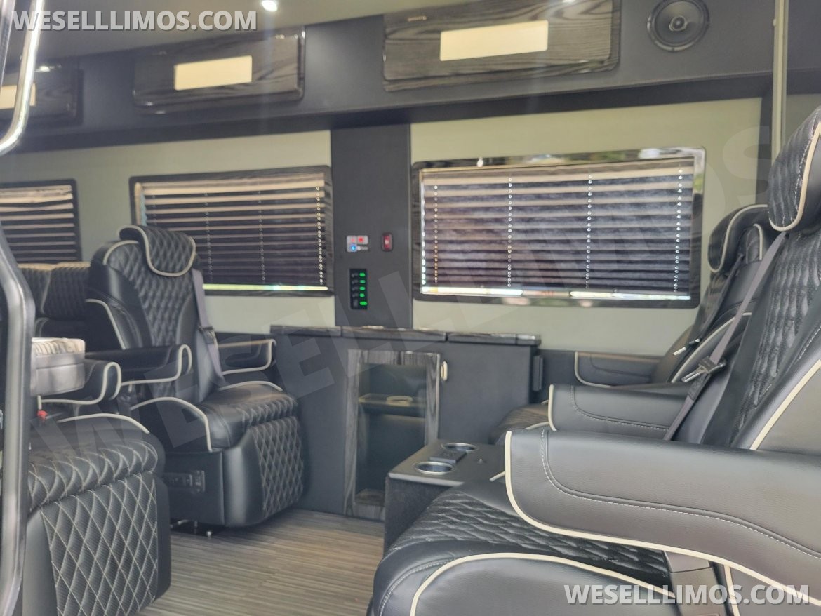 Sprinter for Sale in Sarasota, FL - Photo 20