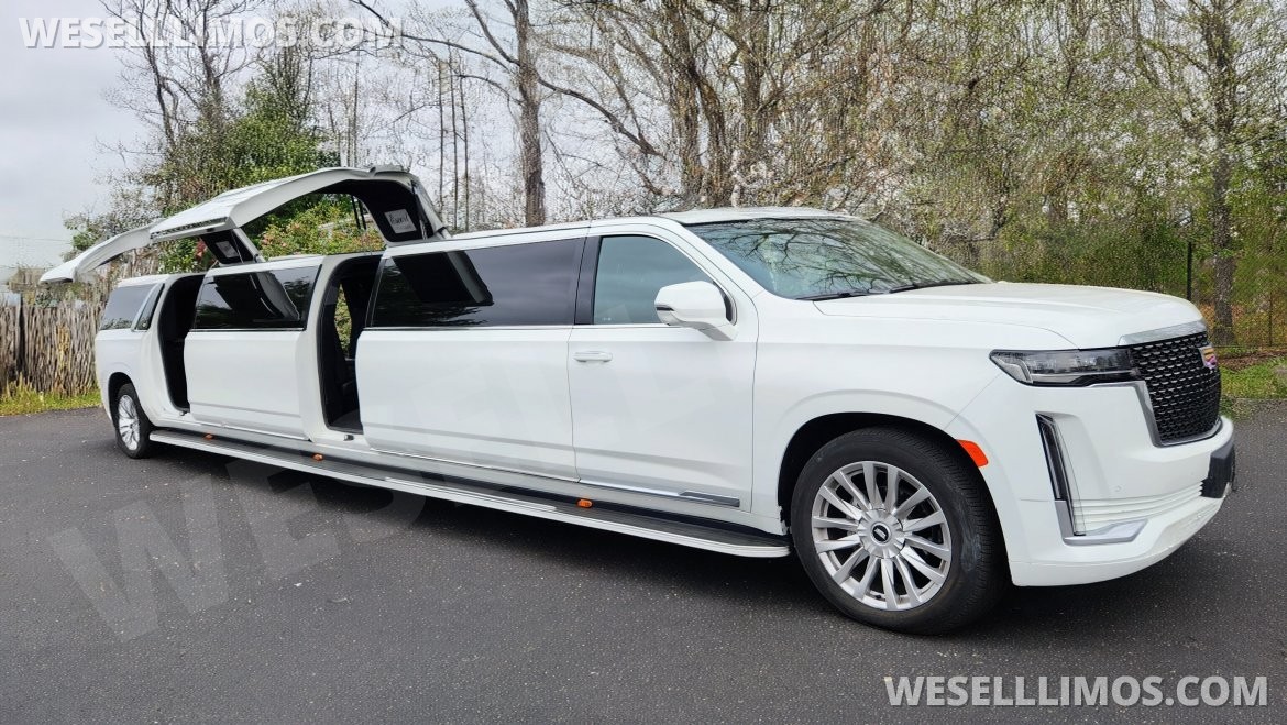 SUV Stretch for Sale in Sterling, VA - Main Photo
