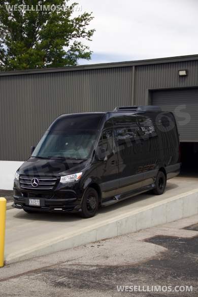 2024 Mercedes-Benz Sprinter 3500 Sprinter for Sale in Chesterfield, MO