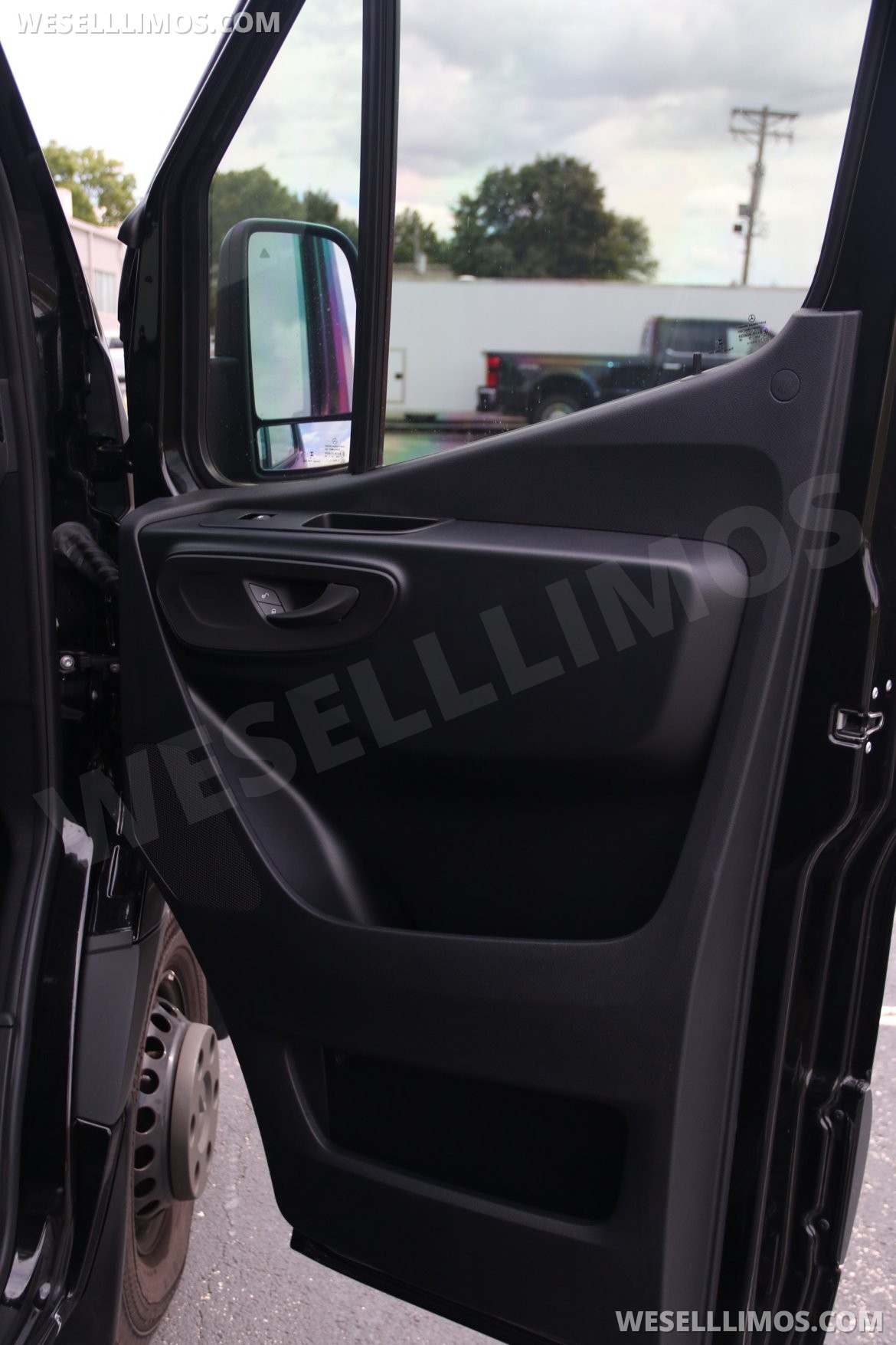 Sprinter for Sale in Chesterfield, MO - Photo 10