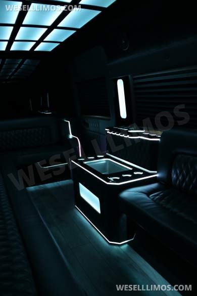 Low Mileage - 2024 Mercedes-Benz Sprinter 3500 Sprinter XD - Amazing Condition - Sprinter for Sale in Chesterfield, MO - Photo 14