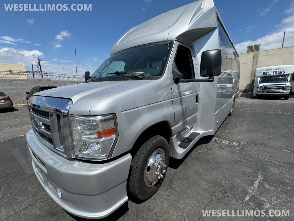 Shuttle Bus for Sale in Las Vegas, NV - Photo 16