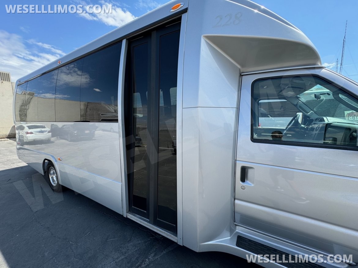Shuttle Bus for Sale in Las Vegas, NV - Photo 3