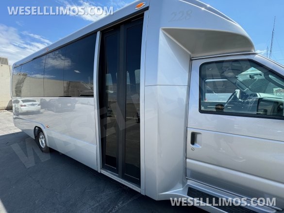 2014 Ford E-450 Shuttle Bus for Sale in Las Vegas, NV - Photo 3