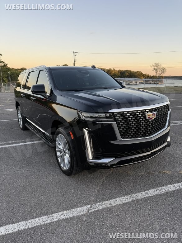 2023 Cadillac Escalade ESV Luxury 4wd SUV for Sale in Nashville, TN - Photo 2