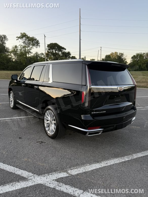 2023 Cadillac Escalade ESV Luxury 4wd SUV for Sale in Nashville, TN - Photo 3