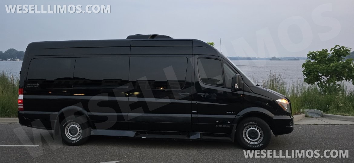 Sprinter for Sale in Minneaplis, MN - Photo 2
