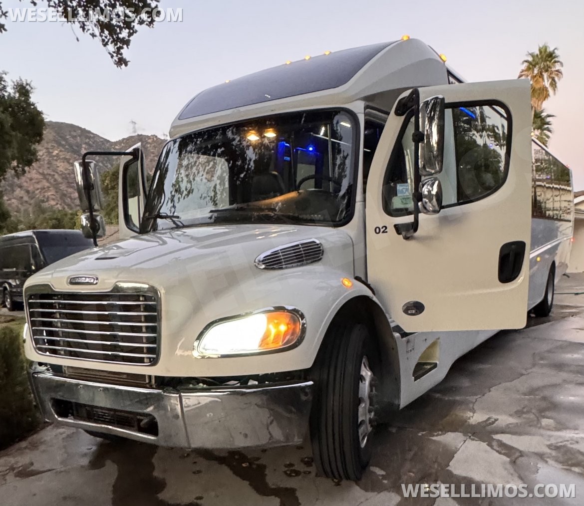 Shuttle Bus for Sale in Los Angeles, CA - Photo 6