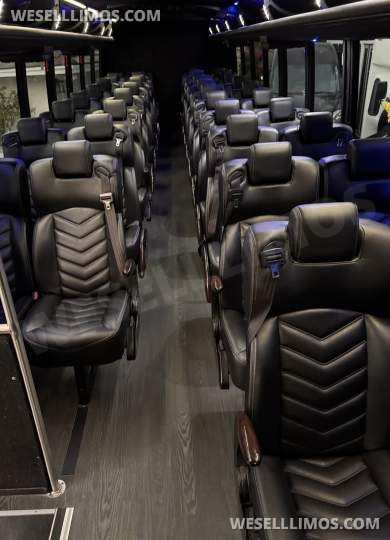 2020 Freightliner Shuttle 45" by Freightliner garage - Shuttle Bus for Sale in Los Angeles, CA - Photo 16