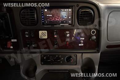 2020 Freightliner Shuttle 45" by Freightliner garage - Shuttle Bus for Sale in Los Angeles, CA - Photo 21