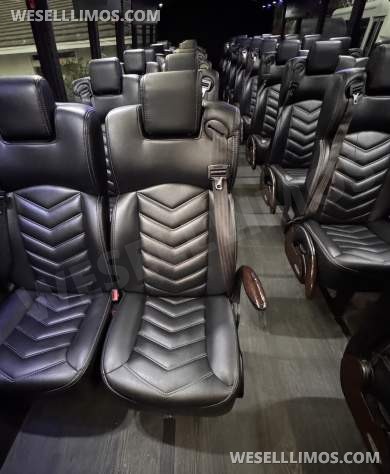 2020 Freightliner Shuttle 45" by Freightliner garage - Shuttle Bus for Sale in Los Angeles, CA - Photo 26