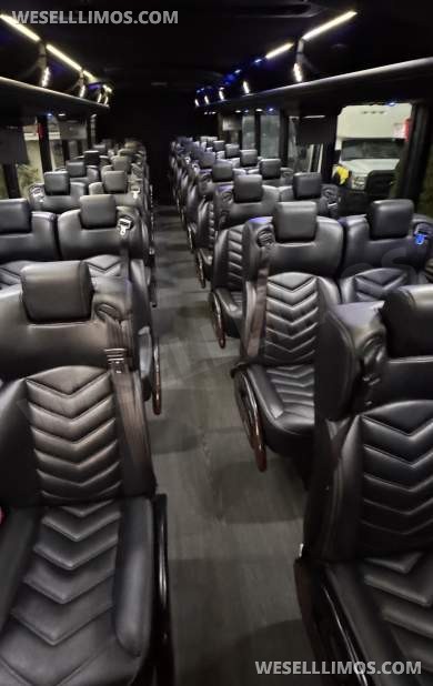 2020 Freightliner Shuttle 45" by Freightliner garage - Shuttle Bus for Sale in Los Angeles, CA - Photo 28