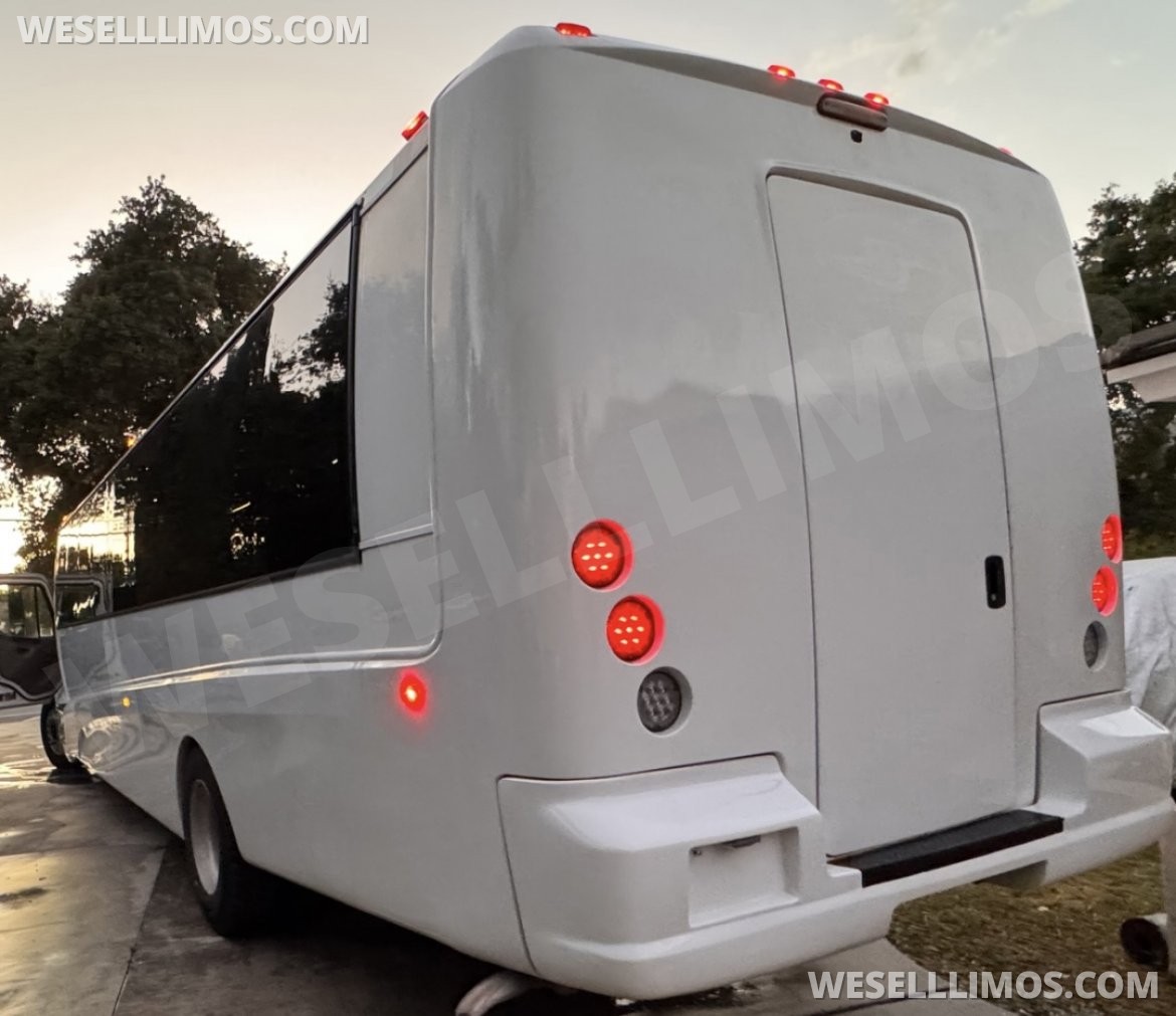 Shuttle Bus for Sale in Los Angeles, CA - Photo 32