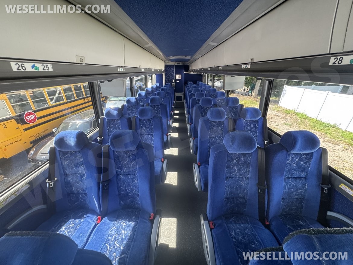 Motorcoach for Sale in Westport, MA - Photo 11