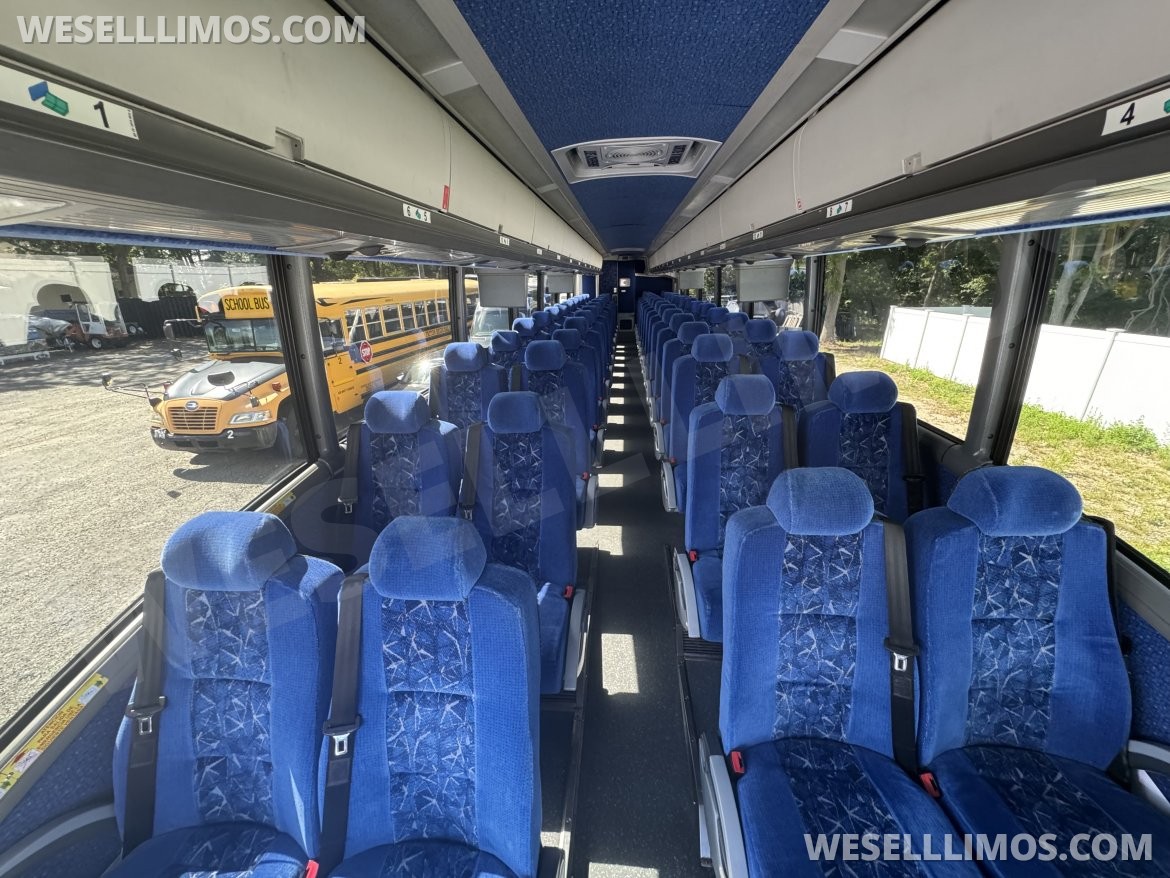 Motorcoach for Sale in Westport, MA - Photo 13