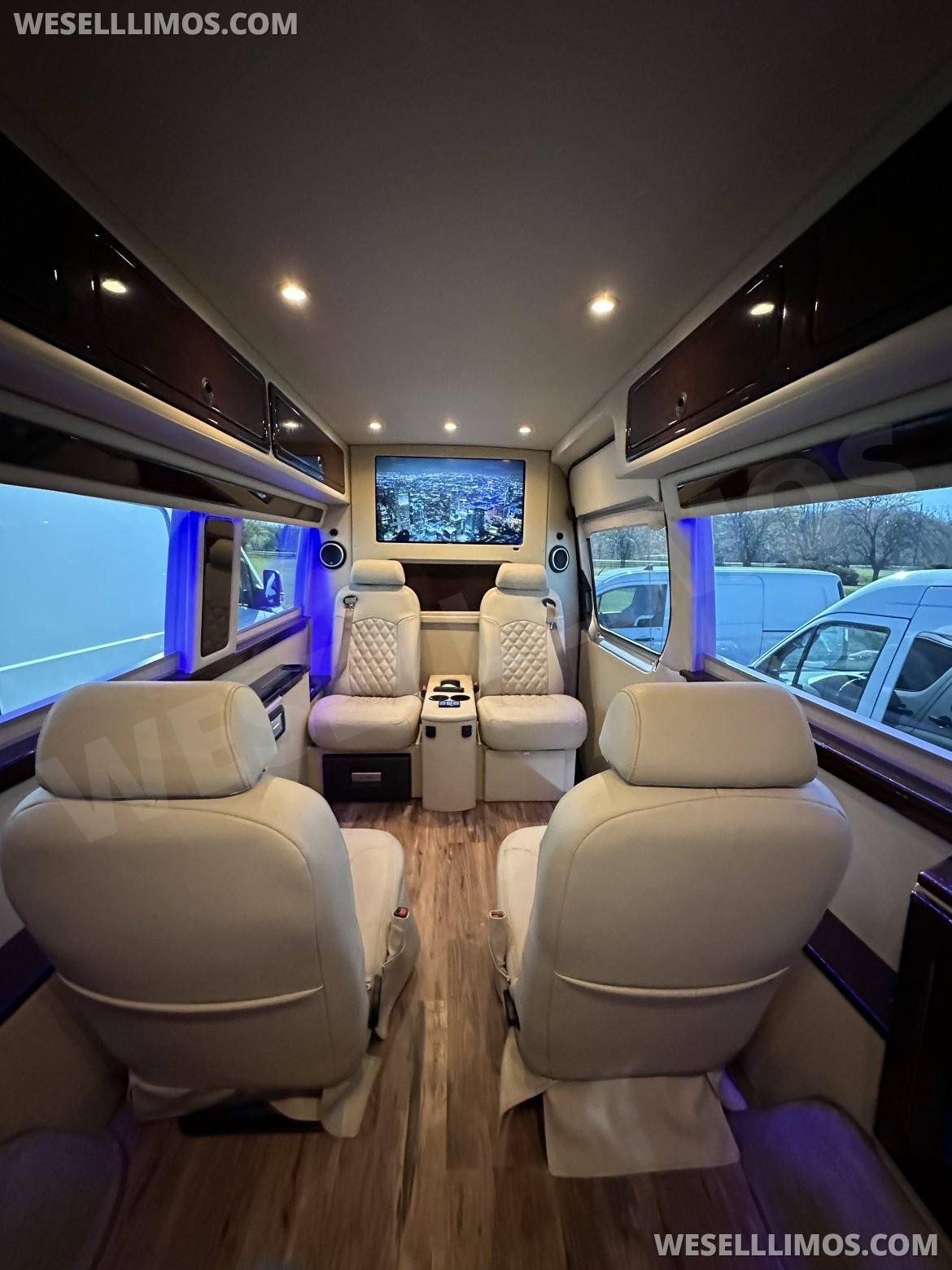 CEO SUV Mobile Office for Sale in Lagrange, NY - Photo 12