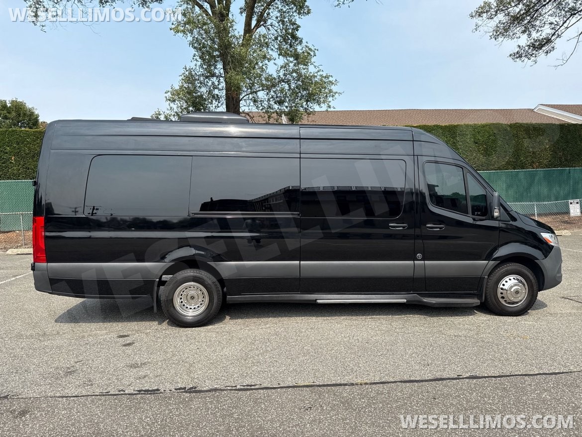 Sprinter for Sale in Baldwin, NY - Photo 10