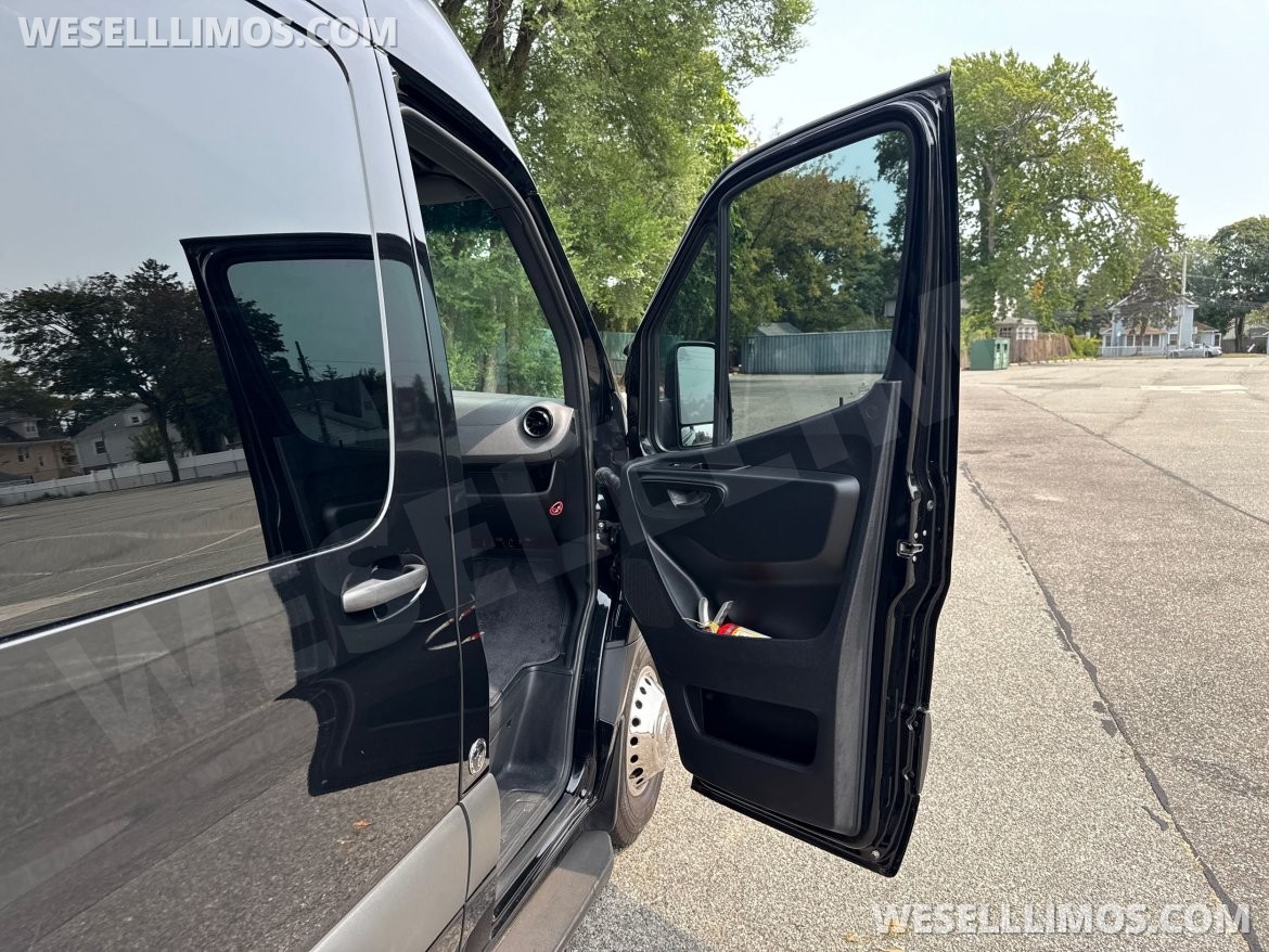 Sprinter for Sale in Baldwin, NY - Photo 18