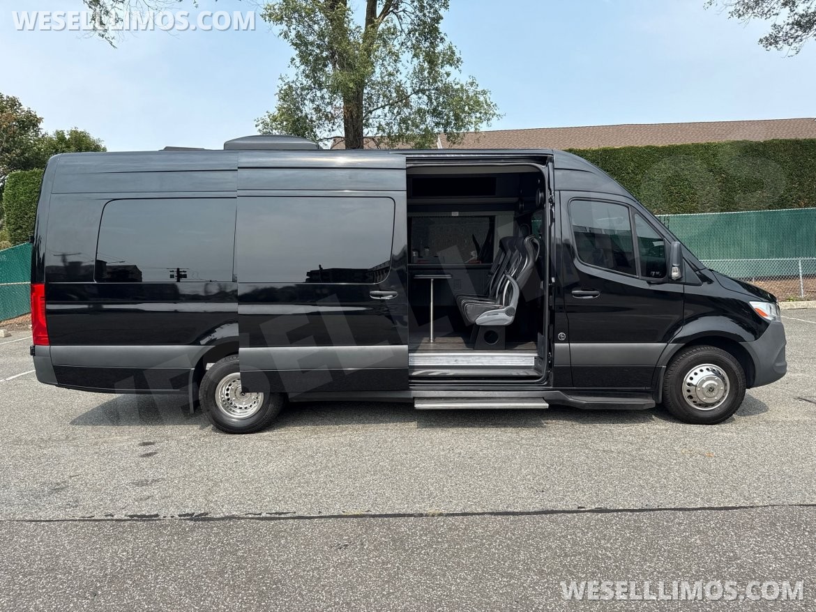 Sprinter for Sale in Baldwin, NY - Photo 23