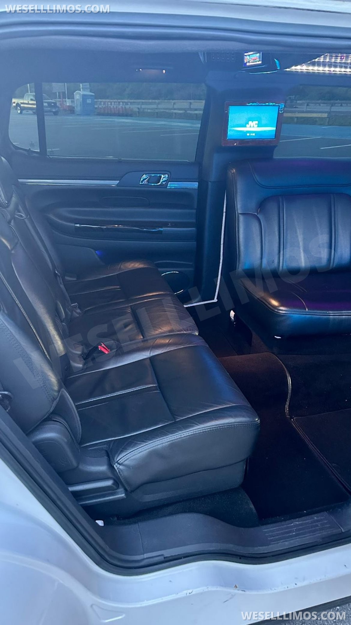 Limousine for Sale in Raynham, MA - Photo 9