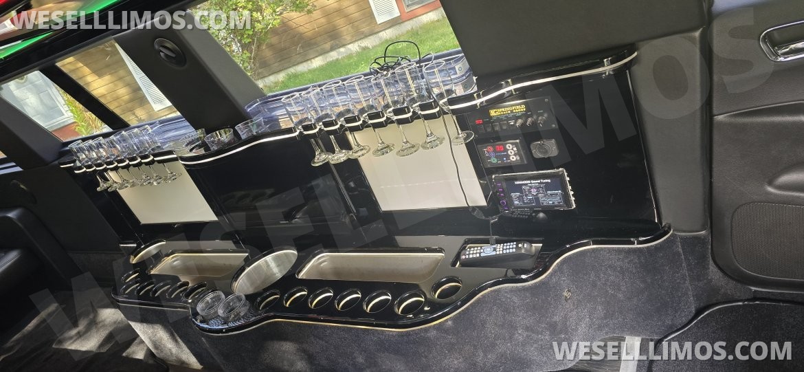 SUV Stretch for Sale in Raynham, MA - Photo 17