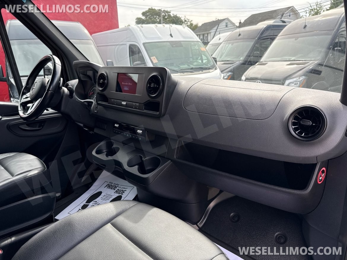 Sprinter for Sale in Baldwin, NY - Photo 18