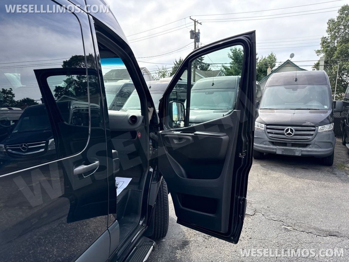 Sprinter for Sale in Baldwin, NY - Photo 20