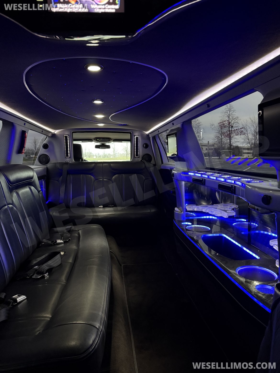 Limousine for Sale in Naperville, IL - Photo 11