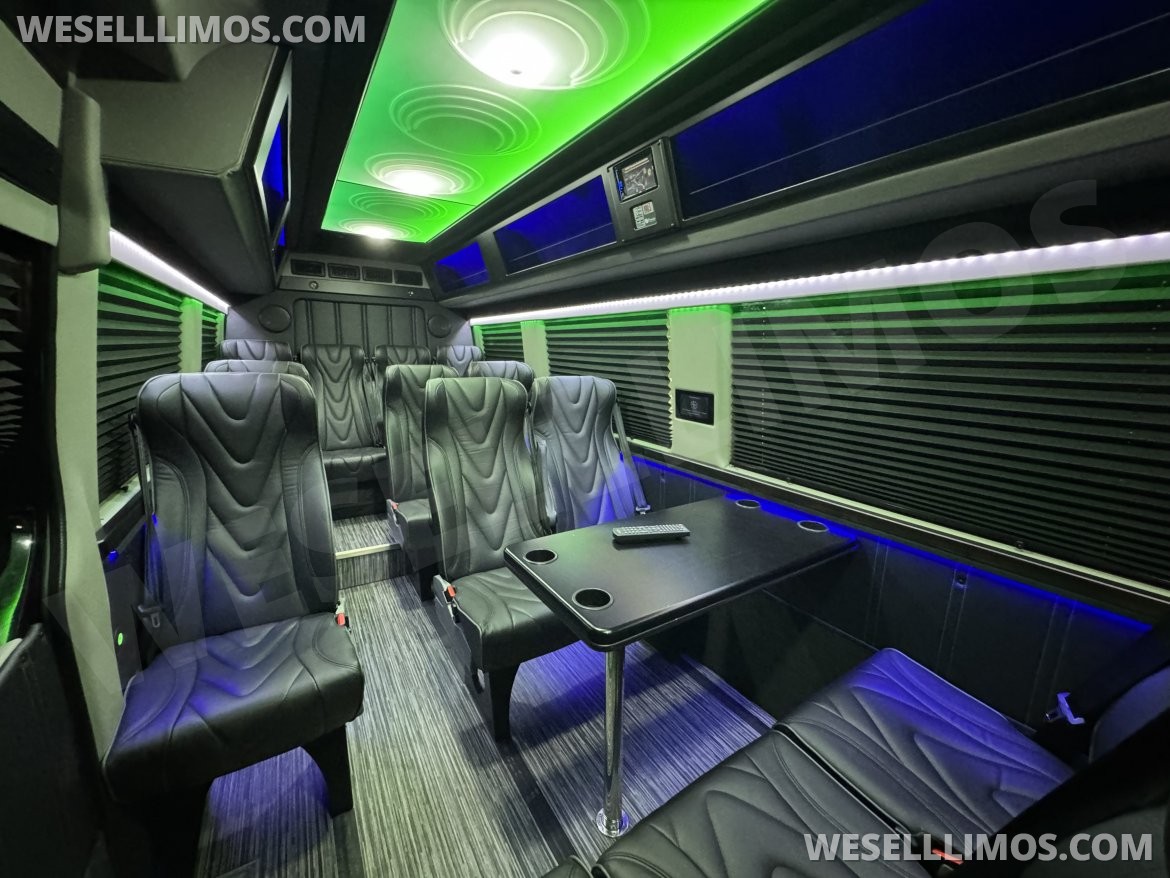 Sprinter for Sale in Springfield, MO - Main Photo