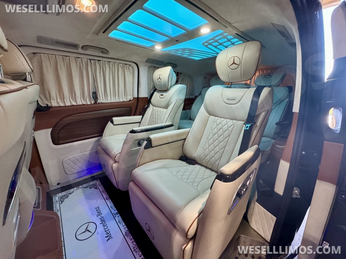 CEO SUV Mobile Office for Sale in Solon, OH - Main Photo