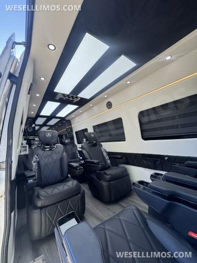 2024 Mercedes-Benz Luxury Sprinter Van 170" Ext 2500 Diesel - Exotic for Sale in Murrieta, CA - Photo 3