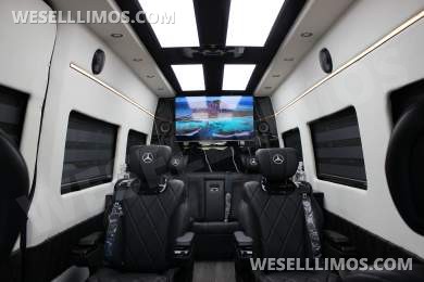 2024 Mercedes-Benz Luxury Sprinter Van 170" Ext 2500 Diesel - Exotic for Sale in Murrieta, CA - Photo 5