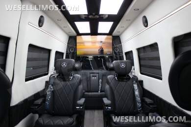 2024 Mercedes-Benz Luxury Sprinter Van 170" Ext 2500 Diesel - Exotic for Sale in Murrieta, CA - Photo 6