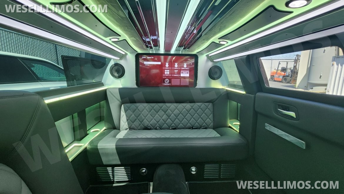 Limousine for Sale in Anaheim, CA - Photo 13