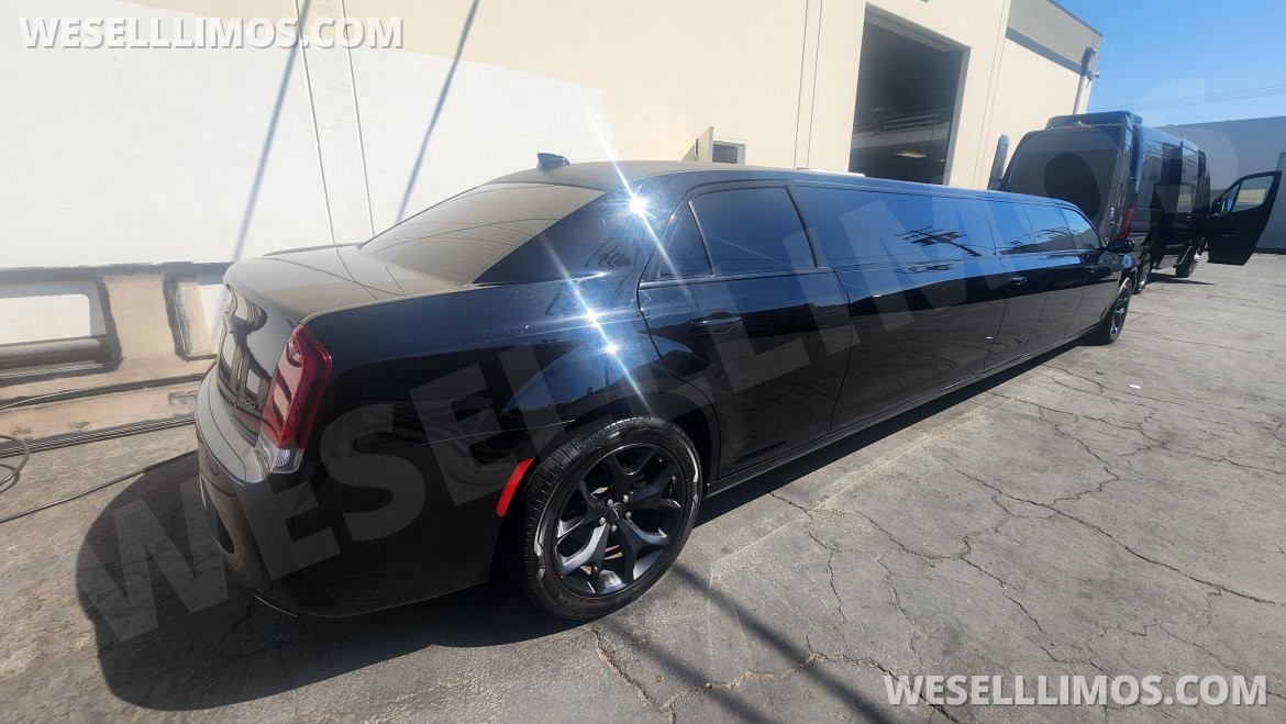 Limousine for Sale in Anaheim, CA - Photo 19