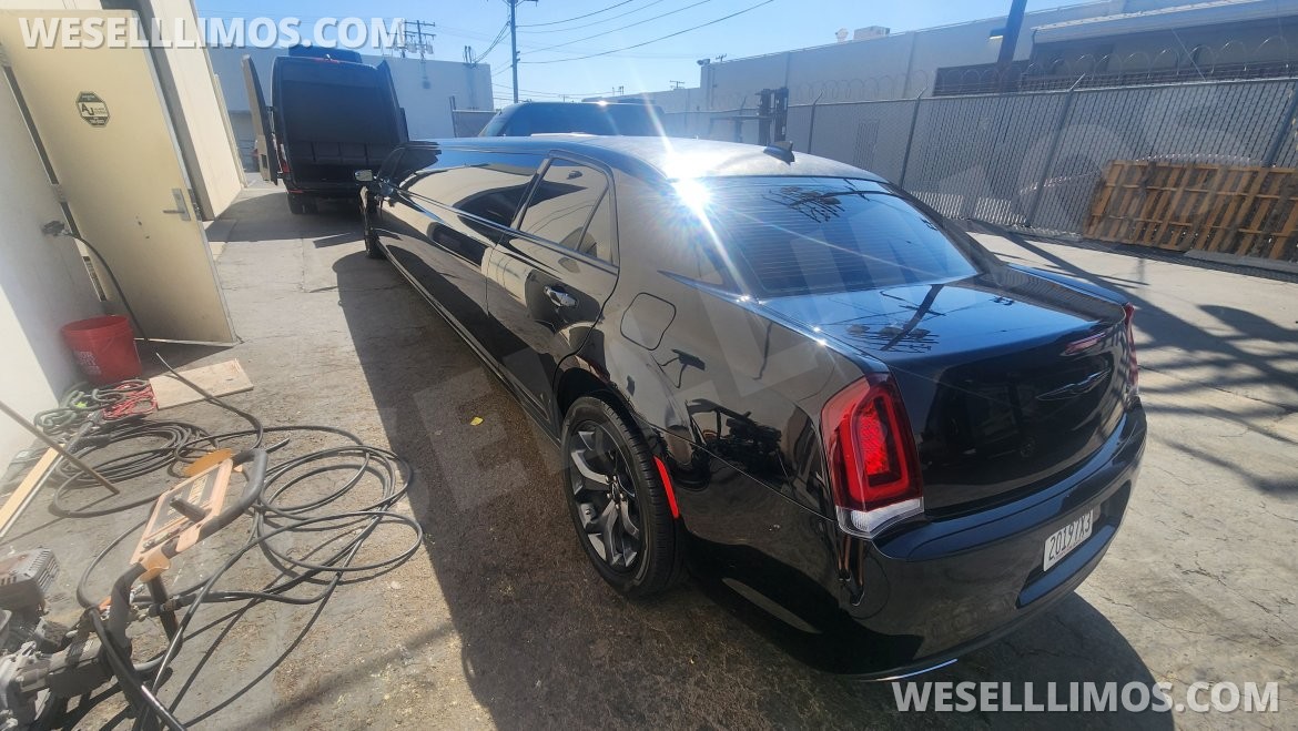 Limousine for Sale in Anaheim, CA - Photo 21