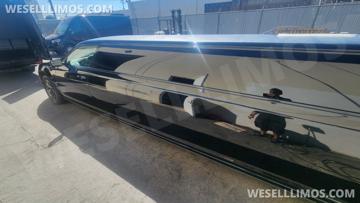 Limousine for Sale in Anaheim, CA - Photo 22