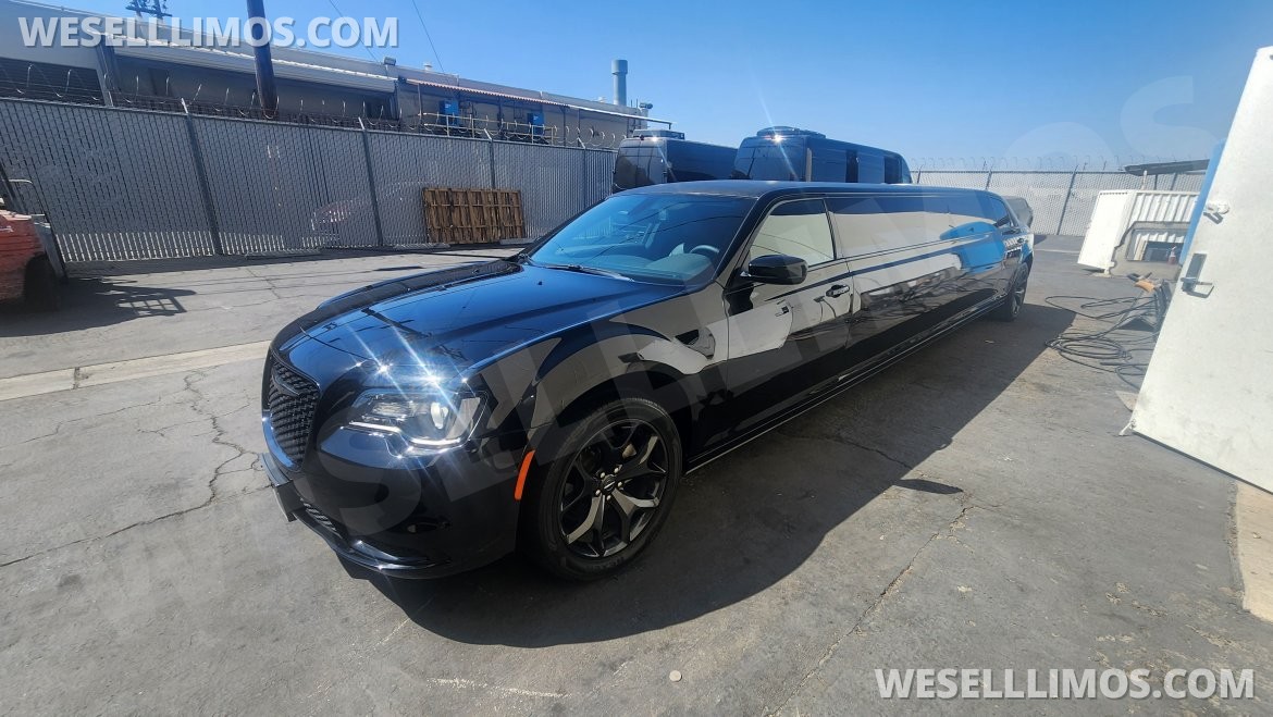 Limousine for Sale in Anaheim, CA - Main Photo