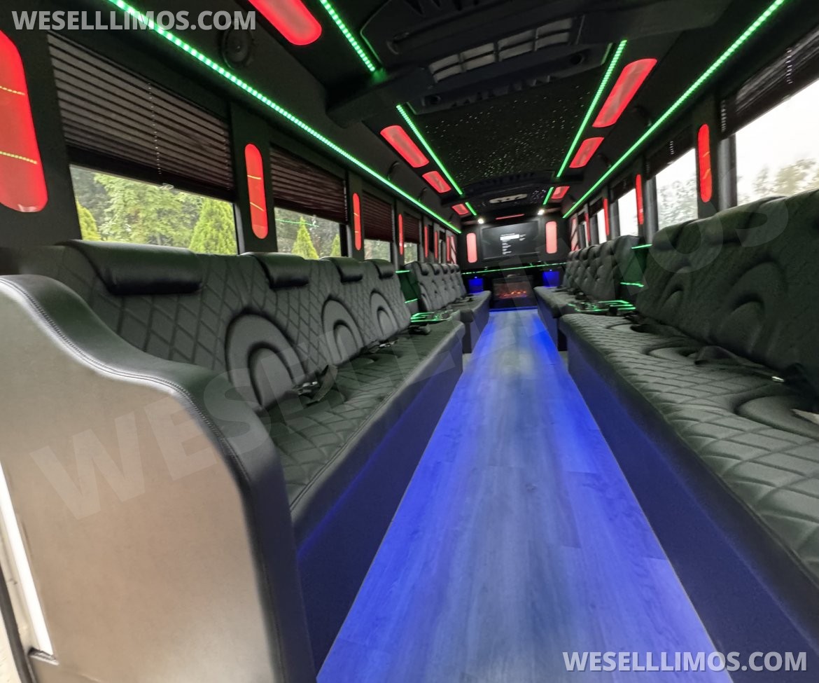 Limo Bus for Sale in Los Angeles, AL - Photo 13