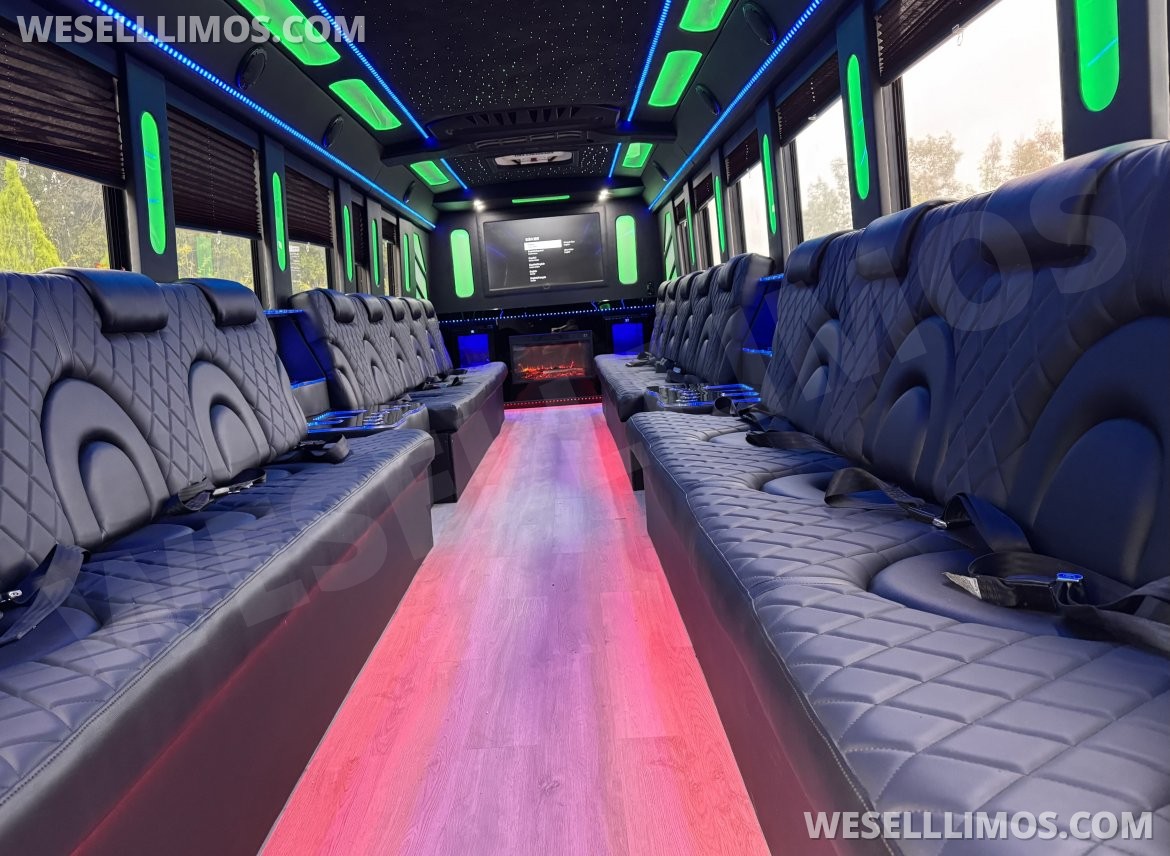 Limo Bus for Sale in Los Angeles, AL - Photo 25