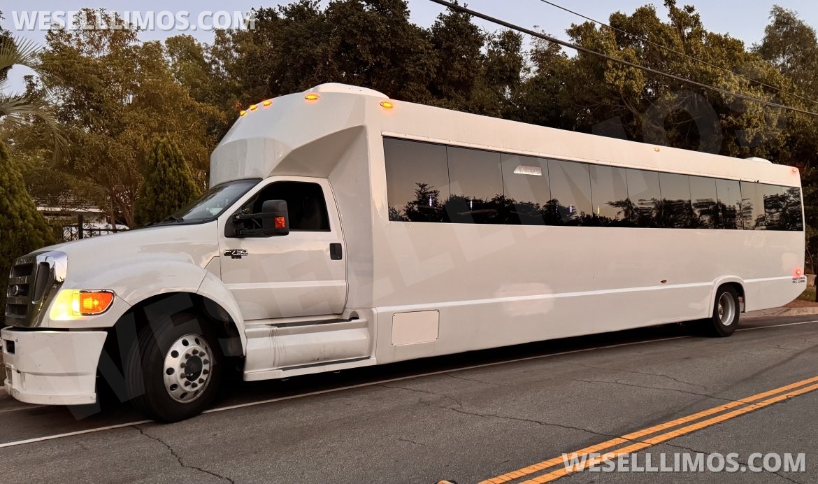 Limo Bus for Sale in Los Angeles, AL - Main Photo