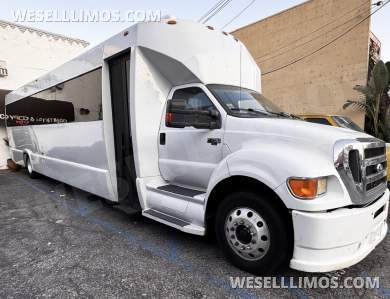 2012 Ford F750 50" - Limo Bus for Sale in Los Angeles, AL - Photo 10